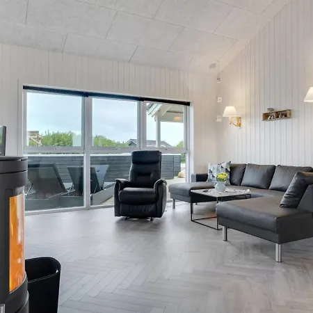 Holiday home Markku - 400m From The Sea In Western Jutland By Interhome