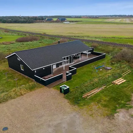 Holiday home Markku - 400m From The Sea In Western Jutland By Interhome