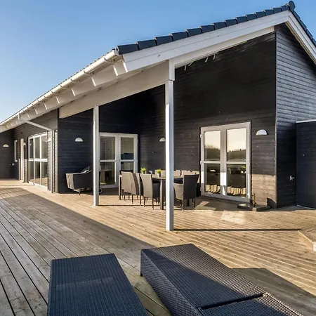Holiday home Markku - 400m From The Sea In Western Jutland By Interhome