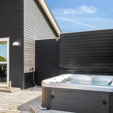 Markku - 400m From The Sea By Interhome *